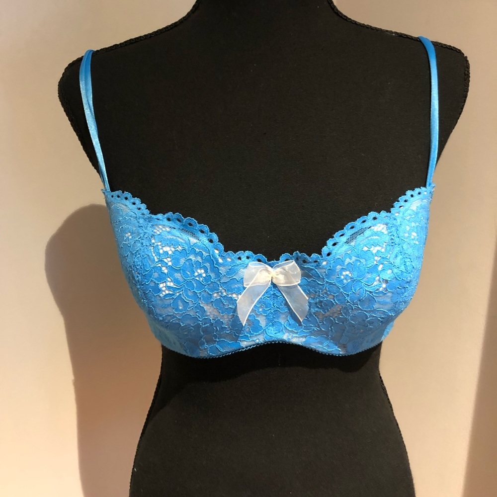 Unique blue color bra size 38B